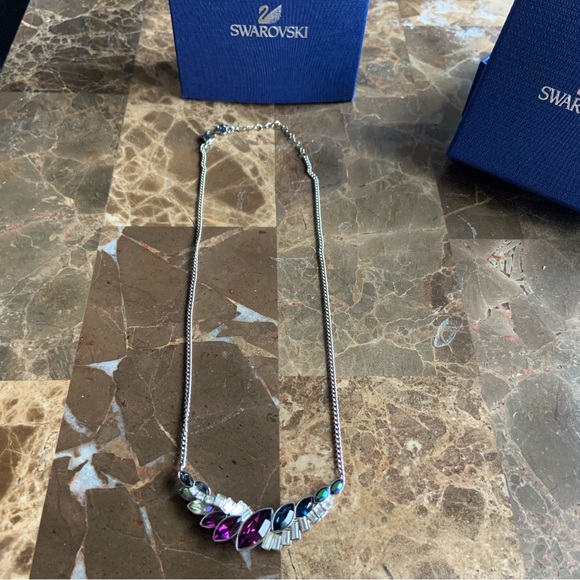 New Swarovski Crystal Necklace - Picture 5 of 8